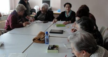 Entrevista a Cintia Llaquet, sobre el programa de tallers per a la Gent Gran .