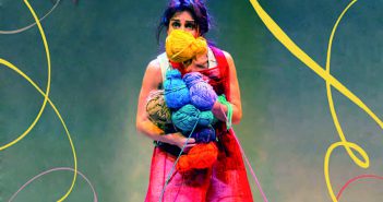 Arriba l’obra de teatre “Hilos” sobre la relació entre mares i fills