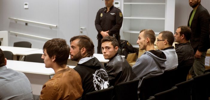 El fiscal demana dos anys de presó pels membres del col·lectiu de rap la Insurgencia