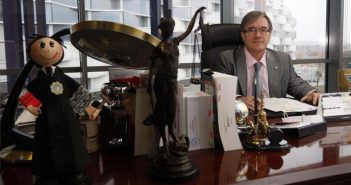 Jutge Ángel Dolado: «La manca de recursos de la Justícia és clarament interessada