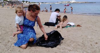 Unes 160 persones recullen 1.000 quilos de residus en el World Clean Up Day
