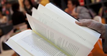 «Cada cop més autors consagrats es passen a l’autoedició»