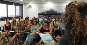 Les treballadores de les escoletes es formen per millorar la gestió dels residus