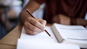 Imatge d'arxiu d'un estudiant.