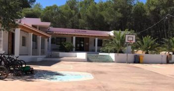 Joana Tur: «Els ceip de Formentera necessiten, almenys, sis docents més»