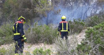 UGT demana a Sílvia Tur que doni suport a les beques per a bombers