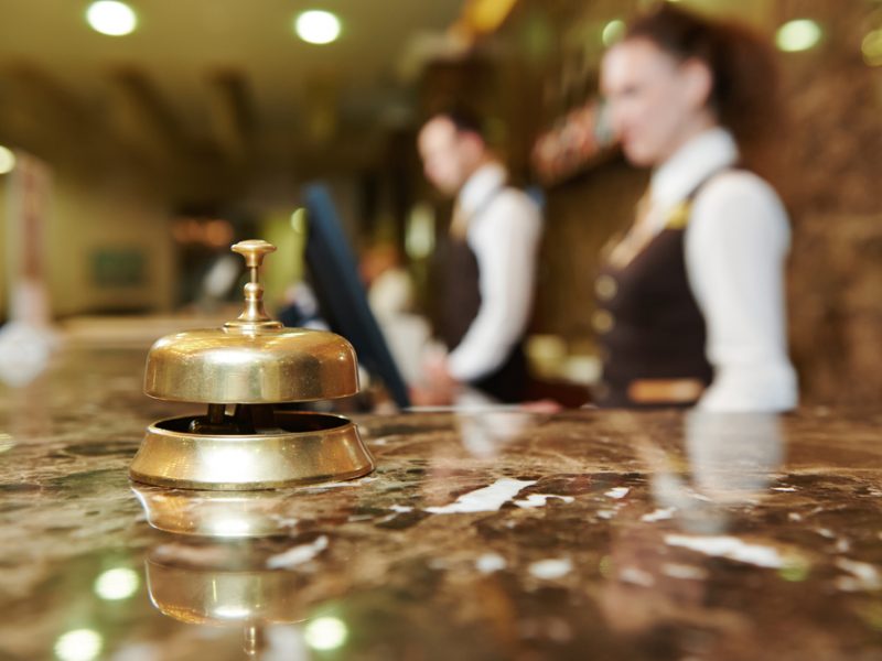 Recepció d'un hotel.