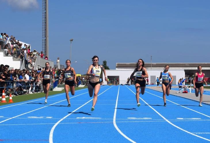 Brenda Santos a la prova d'atletisme.