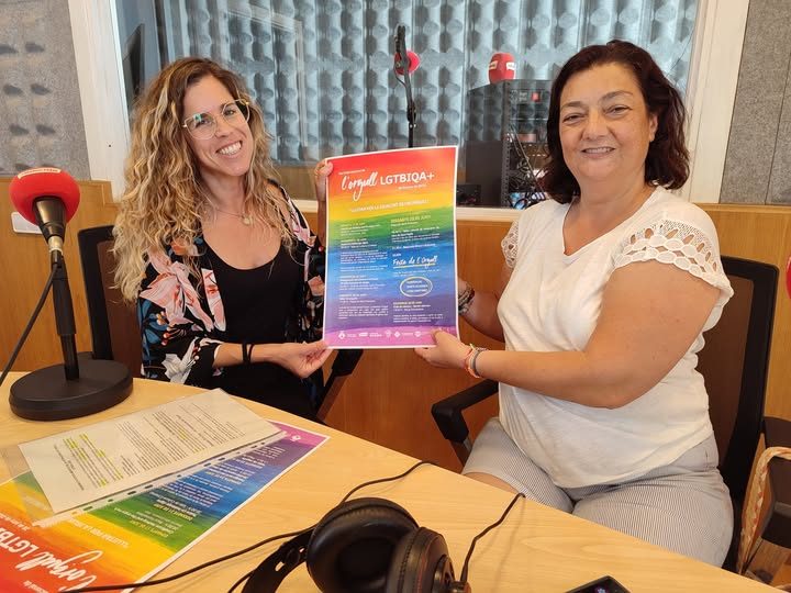 Amparo Bosch, tècnica de l'Àrea d'Igualtat del Consell Insular de Formentera i Belen Palerm, consellera de l'Àrea d'Igualtat amb el programa de l'Orgull LGTBIQA+ 2025.