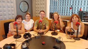 Helena Hurtado, d''Obi', Fabiana Shulz, de 'Coser i Cantar', Artal Mayans, conseller de l'Àrea de Comerç, Ivonne Ruiz, de 'Kavra Formentera' i Lídia Álvarez, de la PIMEF.