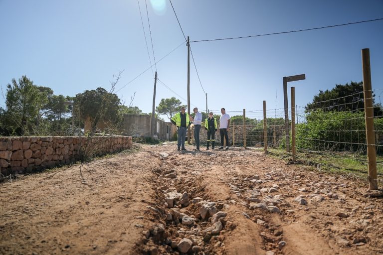 El Consell desplega una intervenció d’urgència per reobrir o arreglar camins afectats per la DANA